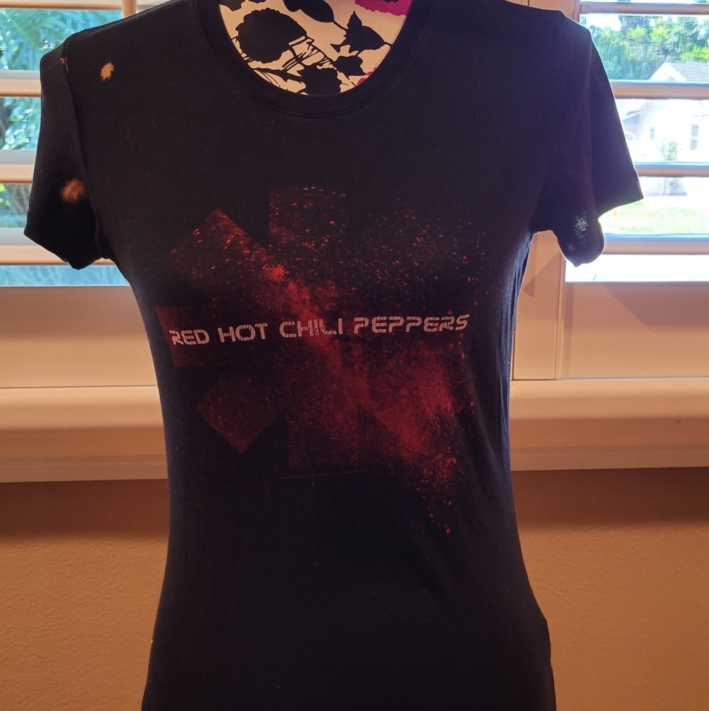 Vintage Red Hot Chili Peppers Shirt